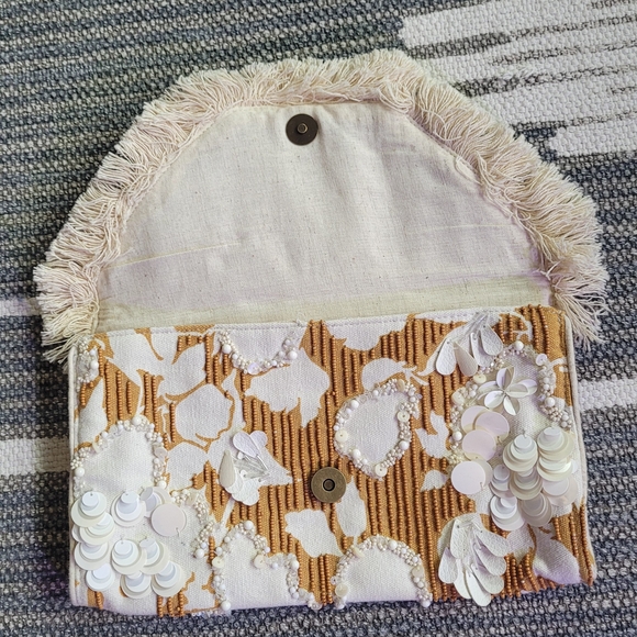 Anthropologie Handbags - Anthropologie Cream and Light Lavender Linen Tote